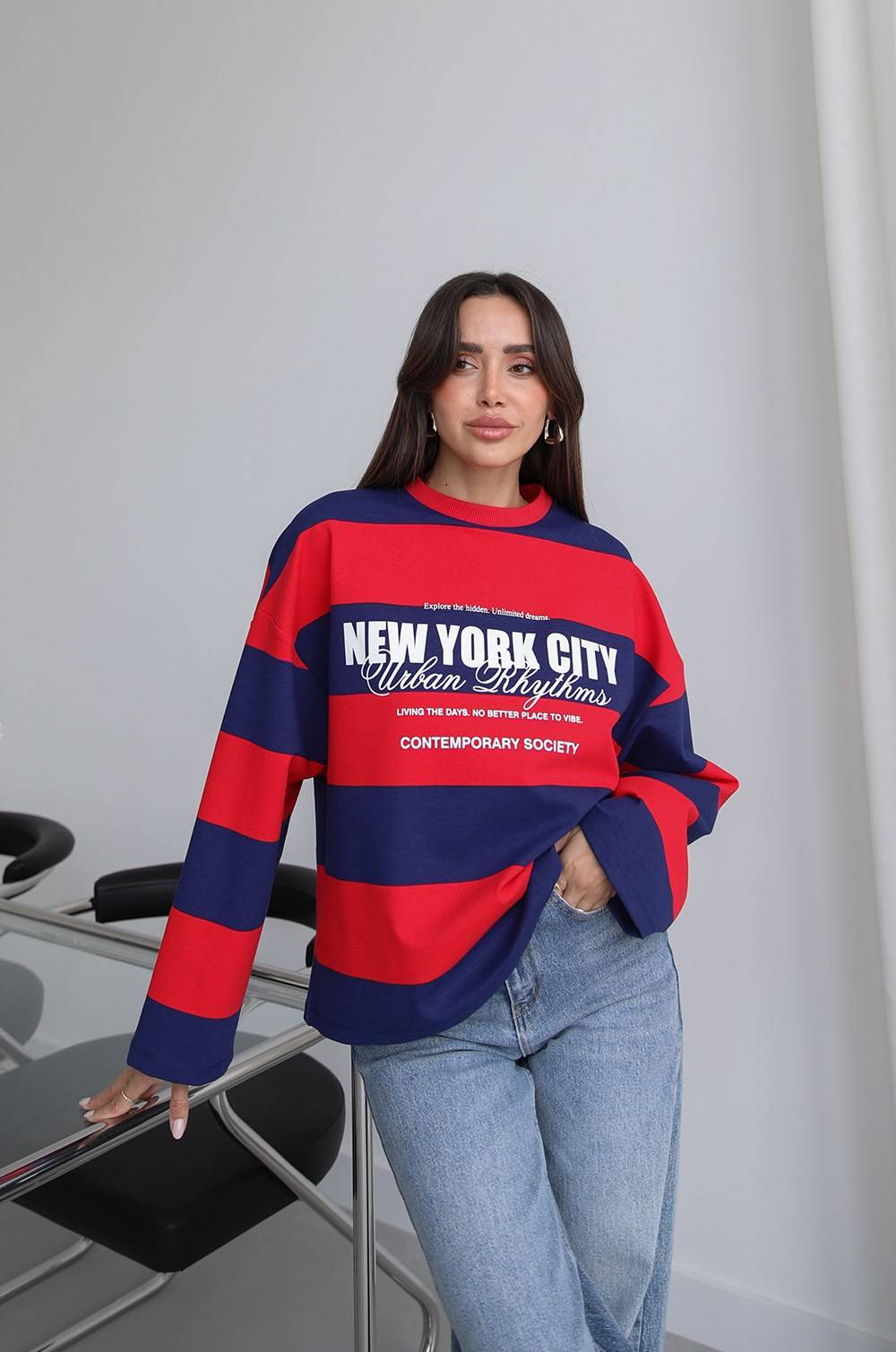 New York City Print Sweatshirt — photograph 1