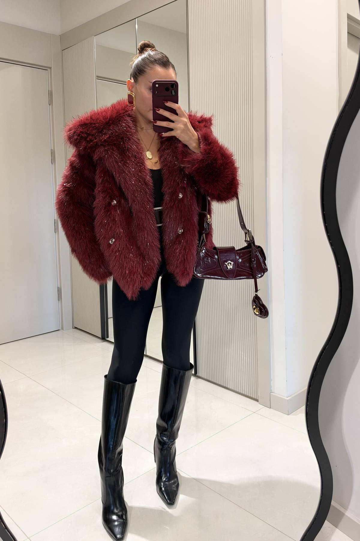 Jamaika Wide Collar Glitter Fur Jacket — photograph 2