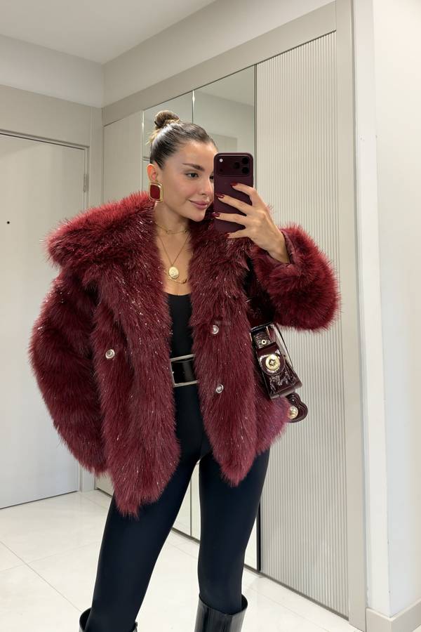Jamaika Wide Collar Glitter Fur Jacket