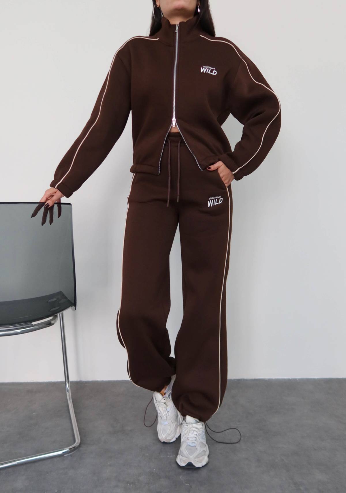 Detail Sweatshirt Set — photograph 3